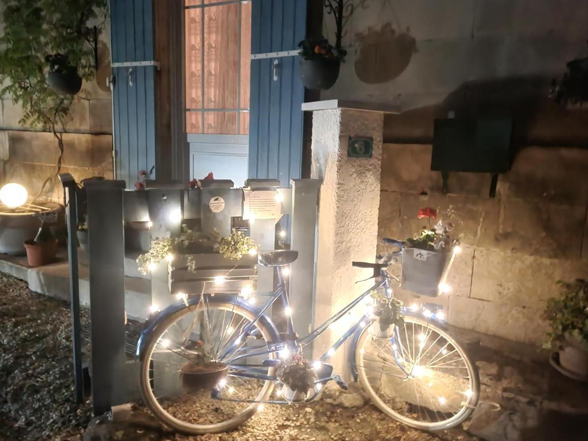 La Charentaise Des Lilas Saint-Léger Esterno foto