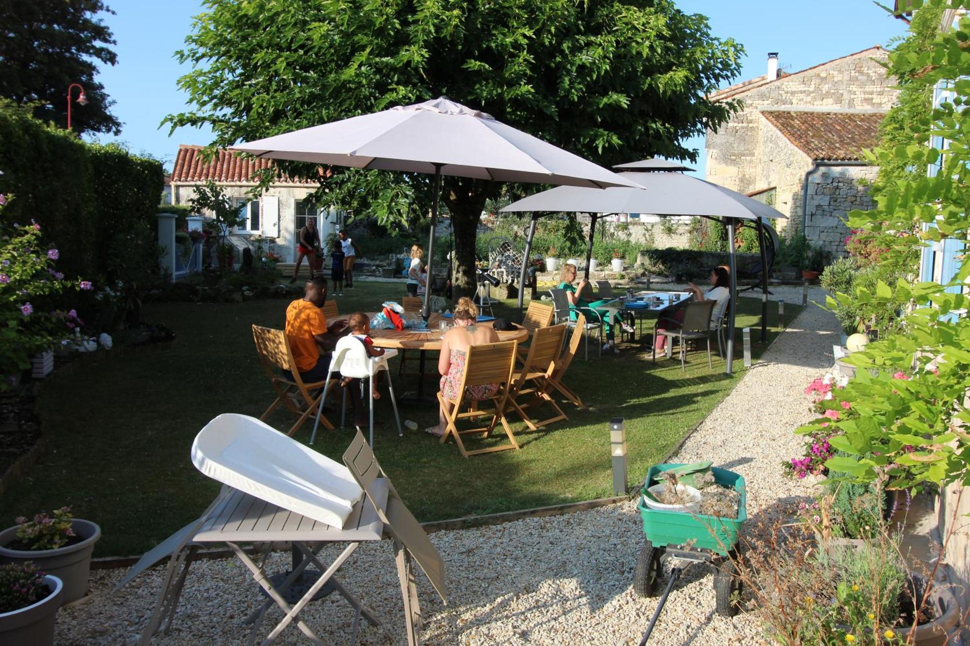 La Charentaise Des Lilas Saint-Léger Esterno foto